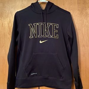 Nike thermafit sweatshirt